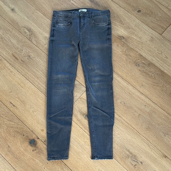 Zara jeans
